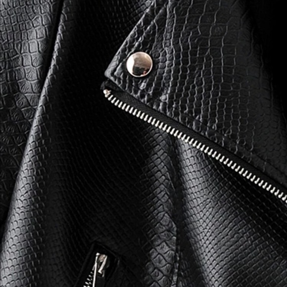 Snake embrossed vegan leather jacket black moto - Picture 3 of 6